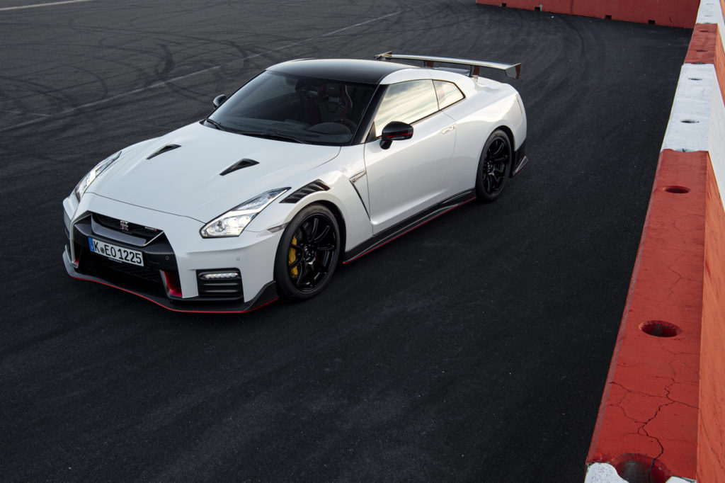 2020 Nissan GT-R NISMO strengthens grip on speed