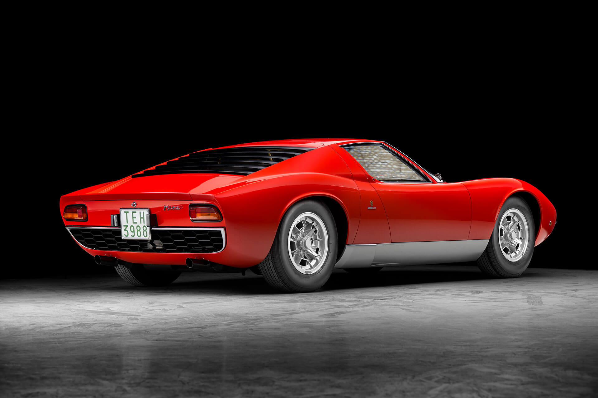 The Carsafe | 1968 Lamborghini Miura P400 - The Carsafe